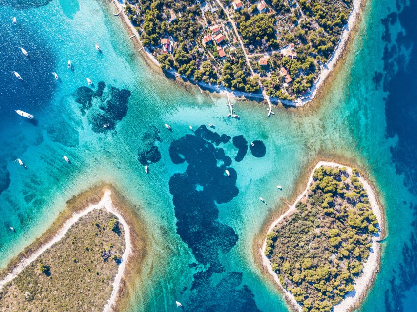 Split: Blue Lagoon&Šolta boat tour with Food&Drinks (2026) - Split or Stobreč: How the Day Gets Started
