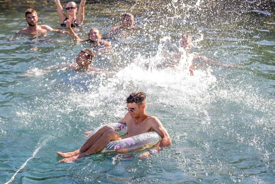 Split: Half-Day Blue Lagoon, Shipwreck, and Trogir Boat Tour - Meeting at Gray Line on the Riva and How the 5.5 Hours Breaks Down