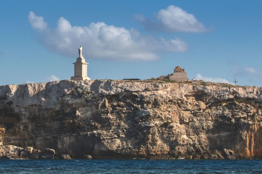 St. Paul's Bay: Gozo, Comino & St. Paul's Bus & Boat Tour - Blue Lagoon (Comino) in one hour: how to make it count