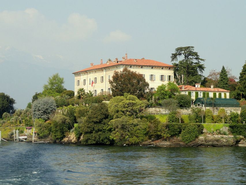 Stresa: 3 Borromean Islands Boat Tour - Isola Pescatori fishing village: lunch, peacocks, and alley shopping