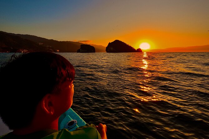 Sunset and Bioluminescence Boat Tour at Los Arcos Islands - Sunset timing that actually protects the best part