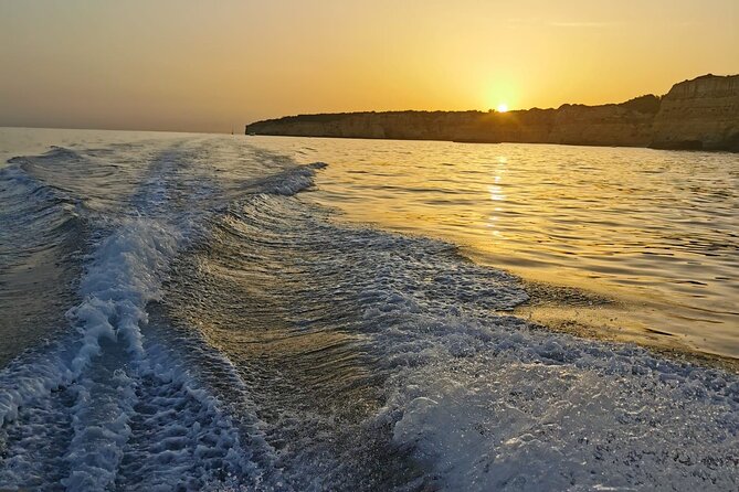 Sunset Benagil Caves Boat Tour from Armacao de Pera - Stop-by-Stop: The Algarve Coast You’ll Float By