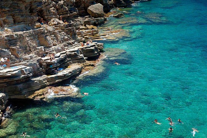 Sunset Boat Tour in Ibiza with All Inclusive - All-inclusive on board: drinks, tapas, and a steady pace