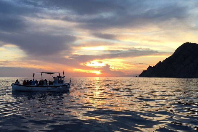 Sunset Cinque Terre Boat Tour with a traditional ligurian gozzo from Monterosso - Crew storytelling and the music: why the vibe stays light