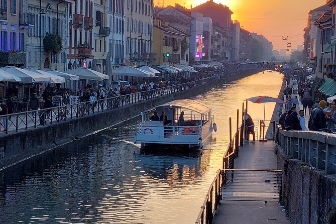 Sunset Navigli Boat Tour in Milan with Optional Aperitivo - Key things to know before you board