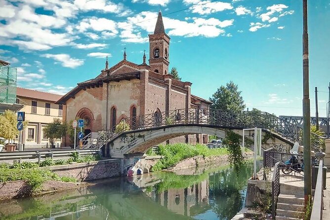 Sunset Navigli Boat Tour in Milan with Optional Aperitivo - Darsena: the lively waterfront hub where old canals meet modern energy