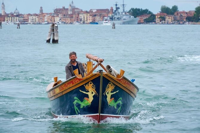 Sunset Traditional Boat Tour with Prosecco - Getting the Best Photos (Without Stressing Every Minute)