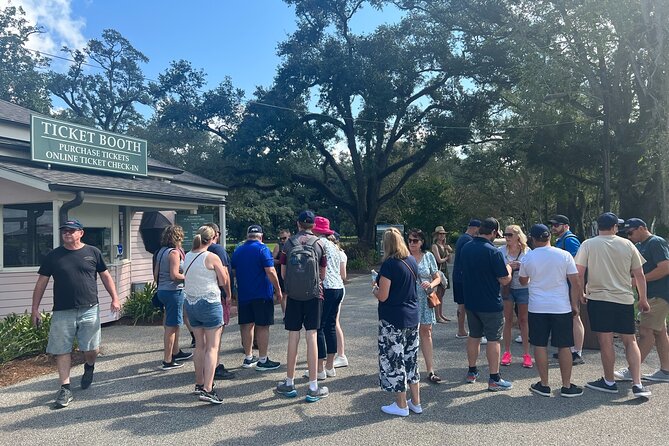 Swamp Boat Ride and Oak Alley Plantation Tour from New Orleans - Timing and the long-day reality: how to stay comfortable