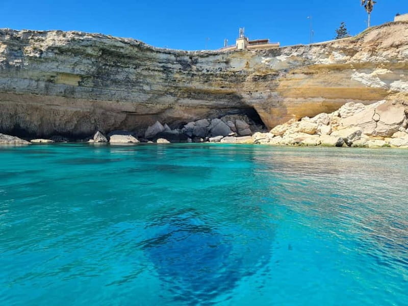 Syracuse: Boat Trip with Lunch, Wine, and Swimming Stops - Plemmirio Nature Reserve and the Gulf of Pillirina (Where the Water Looks Photo-Friendly)