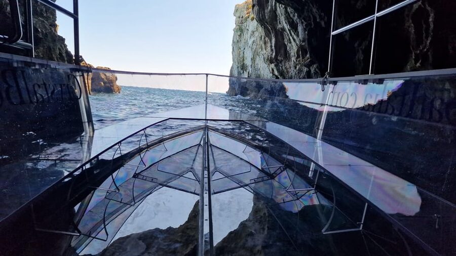 Syracuse: Coast and Sea Caves Full Transparent Boat Tour - Tips to make your ride better on day-of sailing