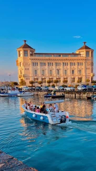 Syracuse: Ortigia Island & Sea Cave Boat Tour with Prosecco - Practical logistics: where to meet and what to bring