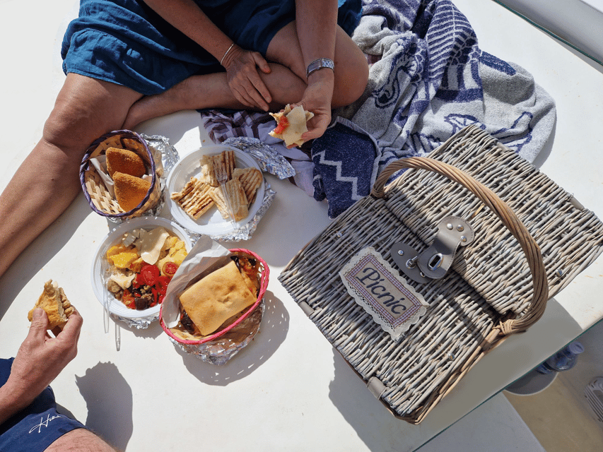 Syracuse: Picnic boat tour of Pillirina, Ortigia & sea caves - Music Playlists or Quiet Sea Sounds: Control the Mood