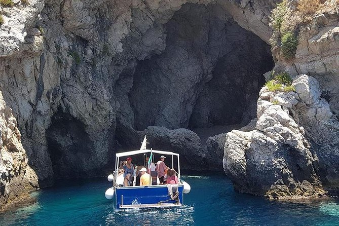 Taormina and Isola Bella Day Tour with Boat Trip from Messina - Swimming, caves, and what weather can change