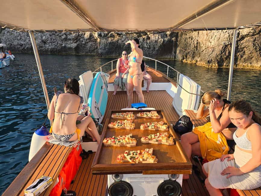 Taormina: Boat Tour with Sicilian Wine Tasting - What to bring and rules that keep the swim safe