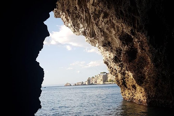 Taormina - Classic Boat Tour - Taormina looks different from the sea