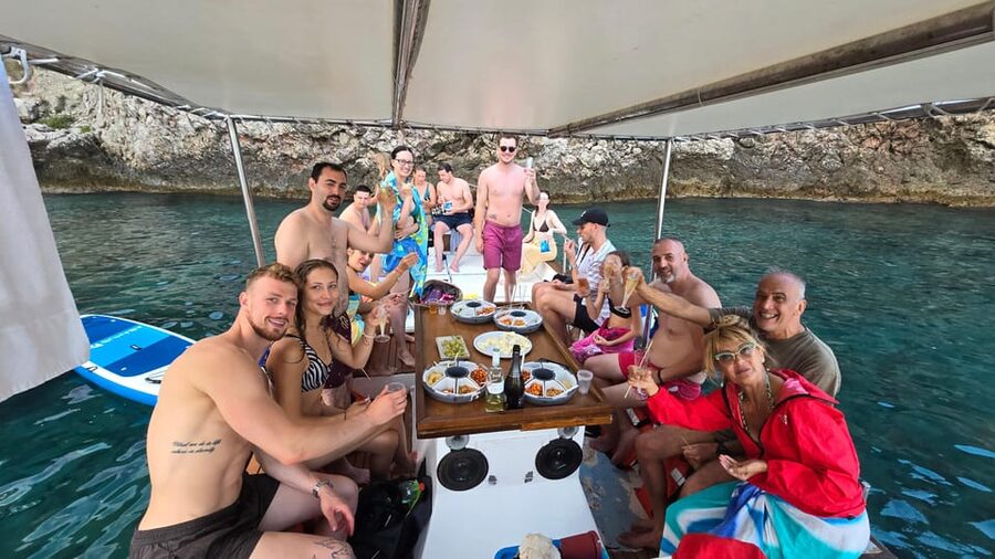 Taormina: Coastline Boat Tour with Aperitif and Snorkeling - Aperitif and Drinks on Board: What It Is, What It Isn’t