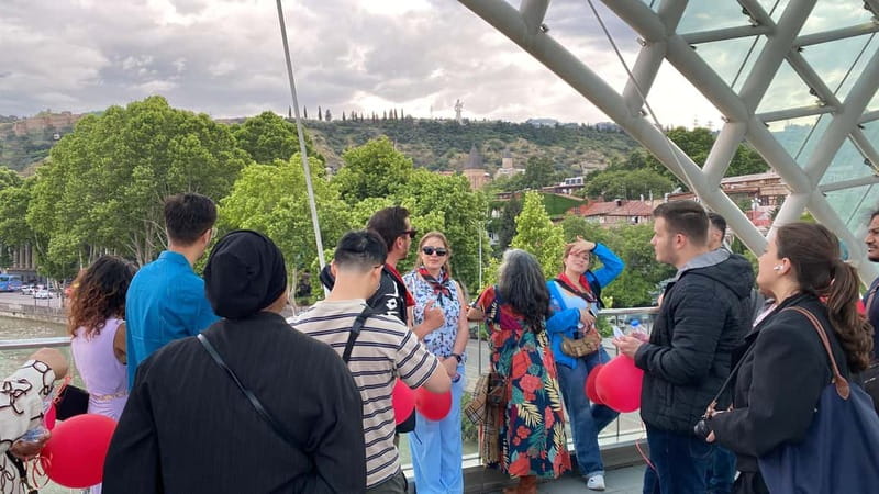 Tbilisi: Evening Walking Tour with Wine & Boat Ride Options - Wine tasting in Georgia: how this stop works for first-day planning