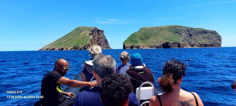 Terceira Island: Ilhéu das Cabras Boat Tour + Snorkeling - Instructor support and gear: what you’re really paying for