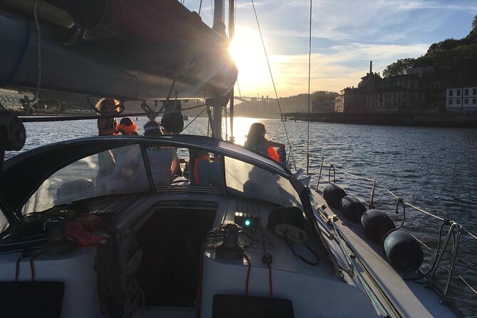 The Best Douro Boat Tour - Where You Start in Gaia: The Meeting-Point Reality Check