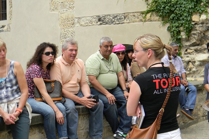The Prague Tour All Inclusive with Pick up, Boat Trip and Lunch - Lunch at a 13th-century restaurant: good food, real setting