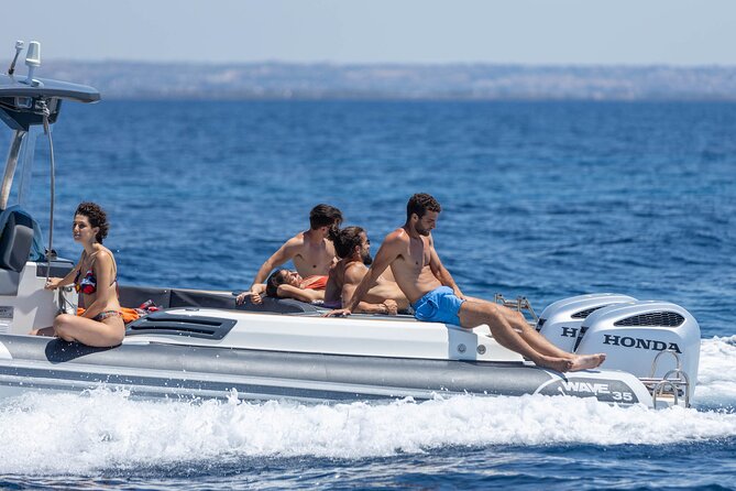 The White Lotus Taormina and Giardini Naxos Boat Tour - Giardini Naxos start and your first coastal momentum