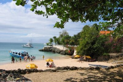 Tobago Buccoo Reef Glass Bottom Boat Tour - Buccoo Reef from above: why the glass-bottom part is worth it