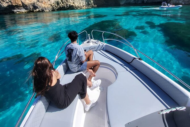Tour in Malta Boat Charter to Comino and Gozoand Blue Lagoon - Santa Marija Bay and the Comino caves: a softer, more private-feeling beach