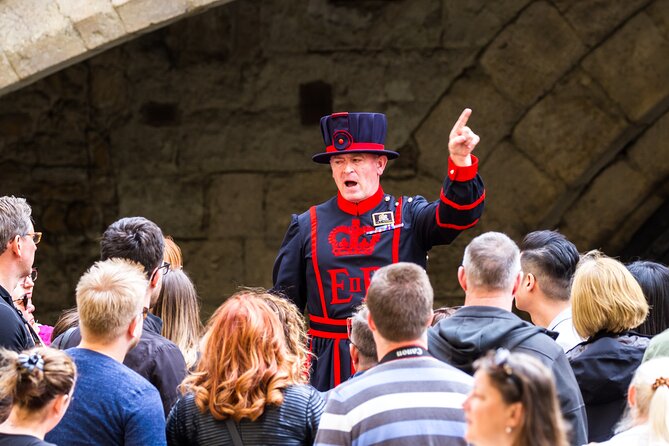 Tower of London: Crown Jewels & Beefeater Opening Ceremony - Why Early Entry Changes Everything at the Tower