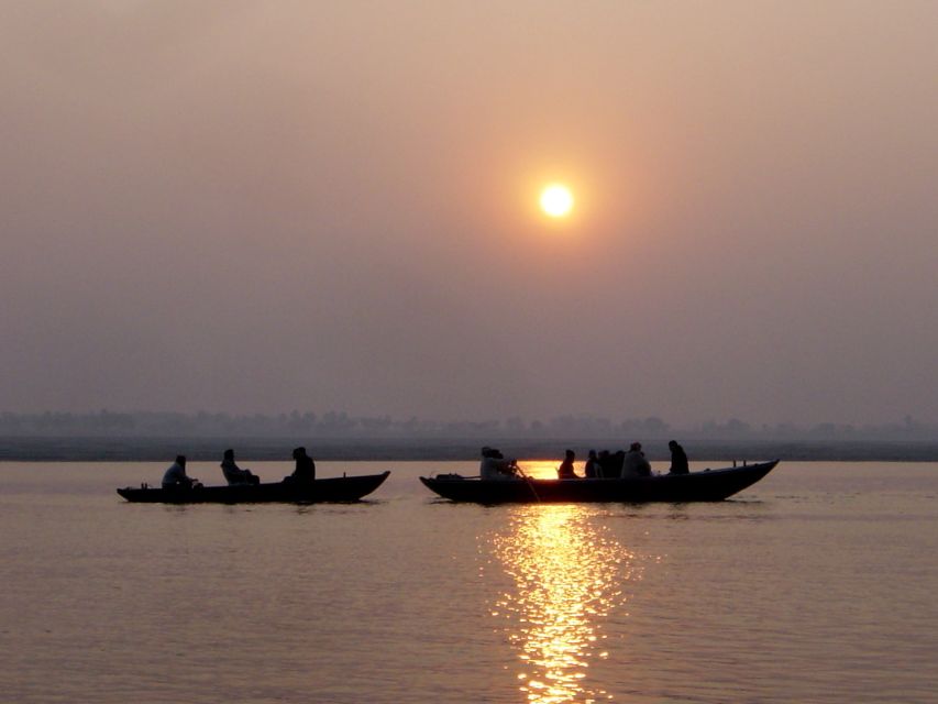 Udaipur: Guided Ghat Tour and Boat Ride - Price and Value: Is $23 Actually a Good Deal?