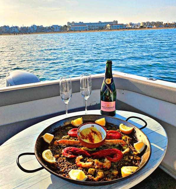 Valencia: Port Saplaya Boat Tour with Free Drink & Swimming - Cruise Along the Coast: Las Arenas, Malvarrosa, and Patacona