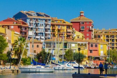 Valencia: Port Saplaya Boat Tour with Free Drink & Swimming - Meeting at Wavepol and Getting on the Right Boat