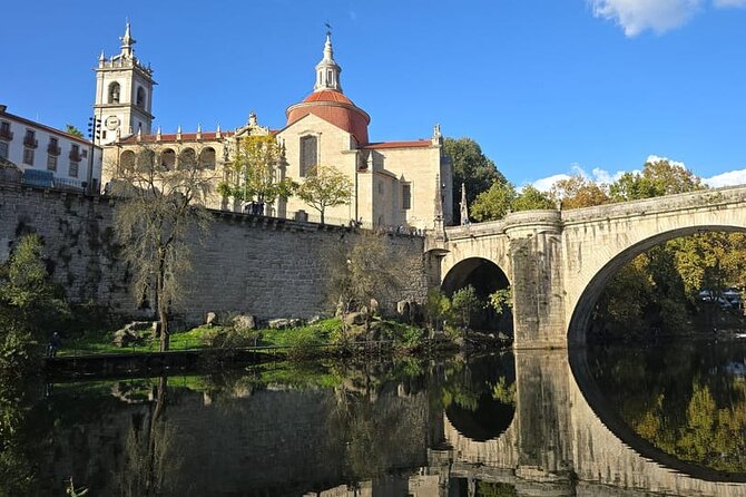 Valley of the Douro and Amarante Wine Gastronomy and Boat Tour - Trinity Porto meet-up and the ride that sets expectations