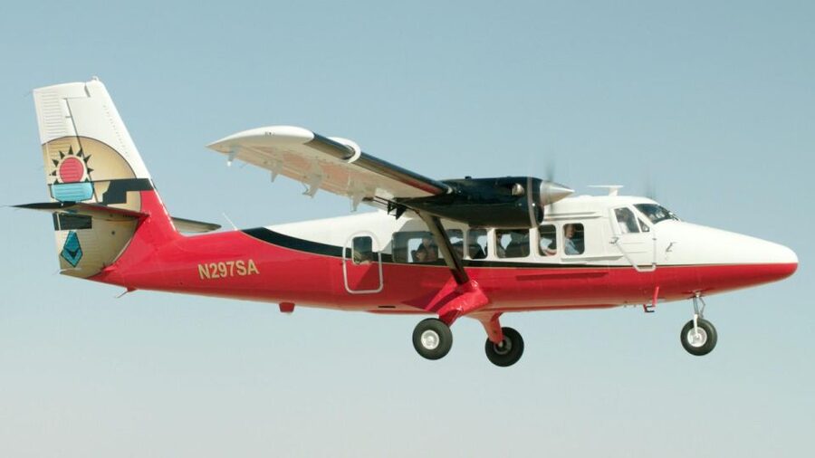 Vegas: Grand Canyon Airplane, Helicopter and Boat Tour - Crew, Safety, and Why the Day Feels Smooth