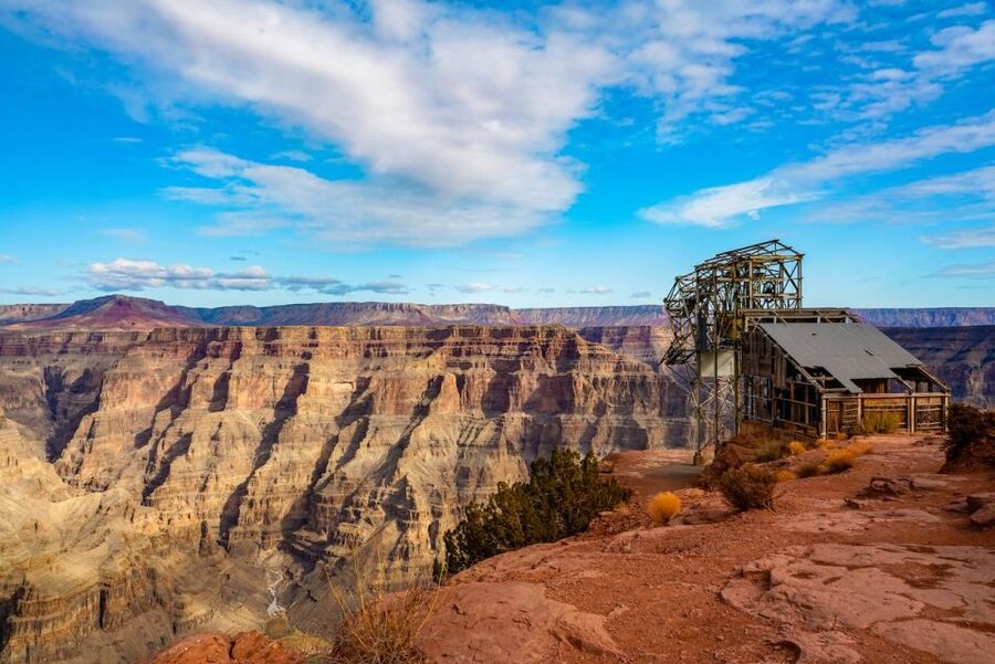 Vegas: Grand Canyon Airplane, Helicopter and Boat Tour - Price and Value: What $639 Buys You (and What It Doesn’t)