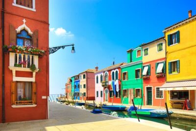 Venice Islands Cruise: Murano Glass, Rainbow Burano & Torcello - On the boat: panoramic views and the guide-led pacing