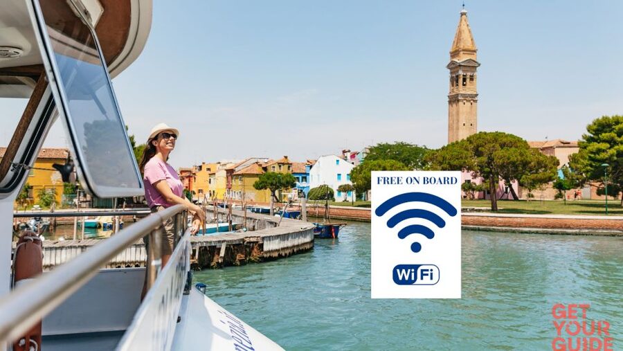 Venice: Murano and Burano Boat Tour with Glass Factory Visit - Murano free time: making the most of about an hour
