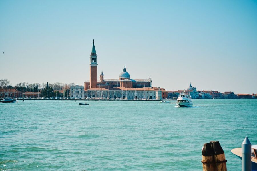 Venice: Murano & Burano Panoramic Boat Tour w/ Glassblowing - Who should book this Murano and Burano boat tour