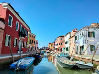 Venice: Murano & Burano Private Boat Tour with Hotel Pickup - Hotel pickup and the private-boat comfort factor