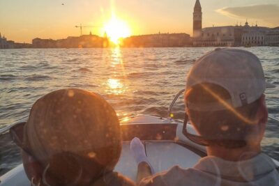 Venice : Private Boat Tour of the Venice Lagoon - Squero Workshops, Dorsoduro-to-Giudecca Water, and the Fishermen Side