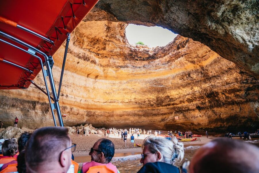 Vilamoura: Benagil Cave Boat Tour with Entry - What to Bring and Wear on the Algarve Water