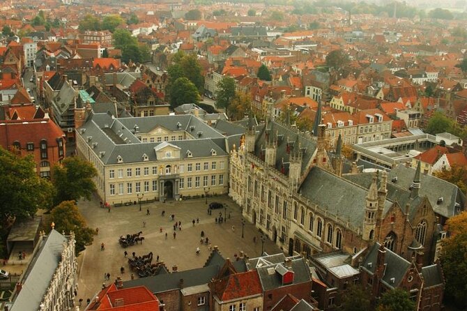 Walking tour of Bruges with boat option and/or beer tasting - Key highlights to watch for