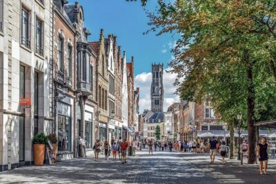 Walking tour of Bruges with boat option and/or beer tasting - Price and value: what $37.25 buys (and what it might not)