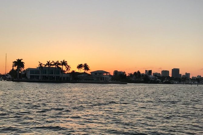 Water Taxi All Day hop-on hop-off Venice of America Boat Tour - Hollywood/Margaritaville: fixed departure times, so plan your return early
