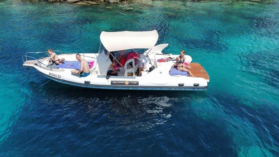 Zadar: 3 Islands Half-Day Boat Tour with Snorkeling & Fruit - Meeting at Obala kneza Branimira: plan for multiple boats