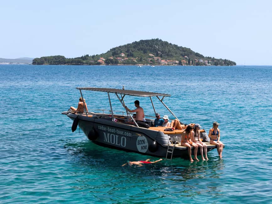 Zadar: 3 Islands Luxury Boat Tour with Aperol Spritz - Kali Fisherman Village: Affordable Local Fish and a Beachside Bar