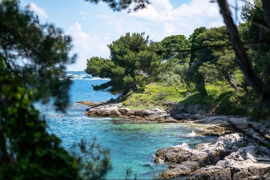 Zadar: 3 Islands Luxury Boat Tour with Aperol Spritz - Price and Logistics: The Real Cost Behind the $34 Ticket