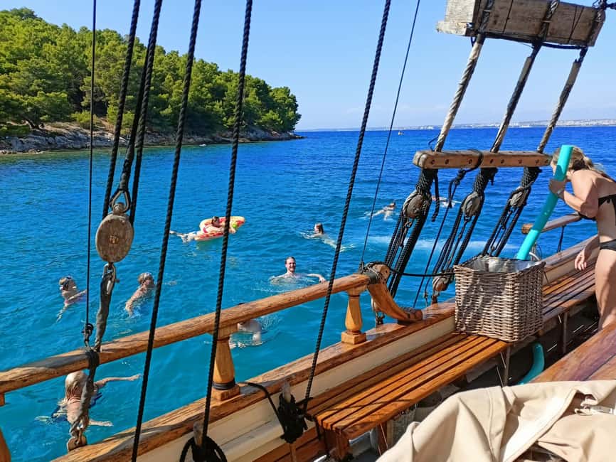 Zadar: Boat Tour with Unlimited Wine & 3 Stops - Price and Extra Cash Docking Fees: Real Value Math