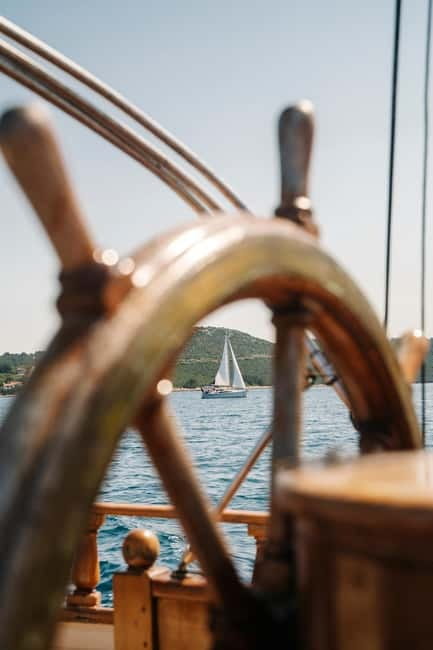 Zadar: Boat Tour with Unlimited Wine & 3 Stops - Snorkeling Gear and Swim Stops: What You’ll Actually Do in the Water