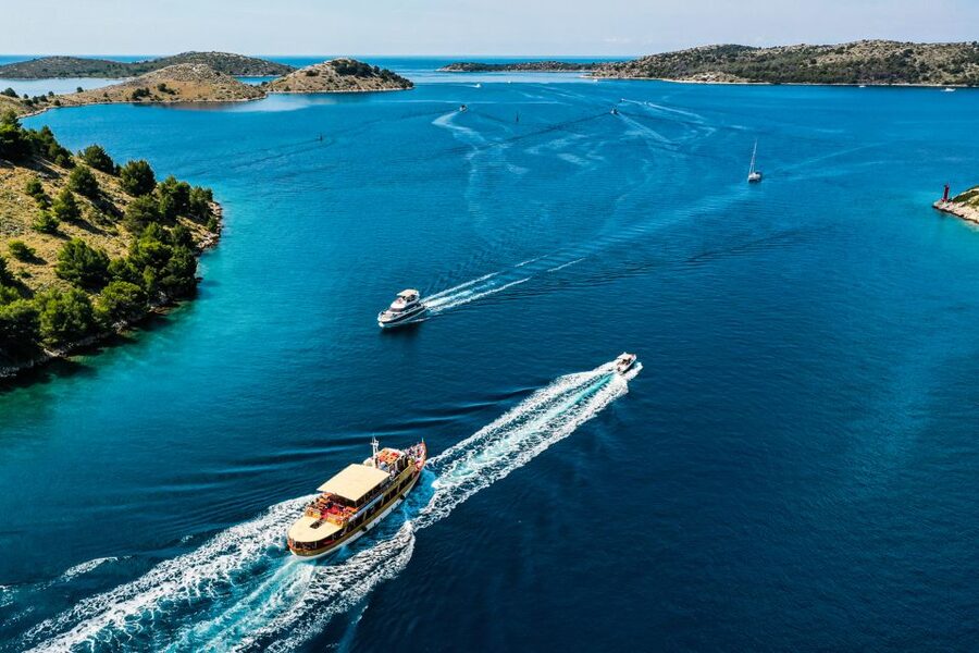 Zadar: Kornati and Telašćica Full-Day Boat Trip with Lunch - Zadar to Kornati National Park: a day that starts with breakfast and momentum