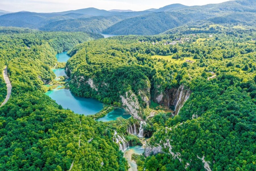 Zadar: Plitvice Lakes Full-Day Guided Tour with a Boat Ride - Price and value: what $58 includes, and what costs extra